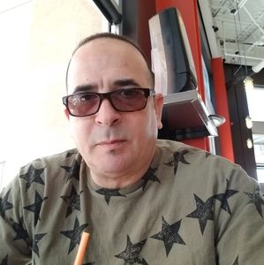 Meet your Posher, Rene